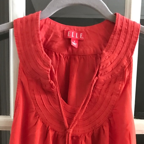Orange sleeveless tank blouse - Picture 2 of 4
